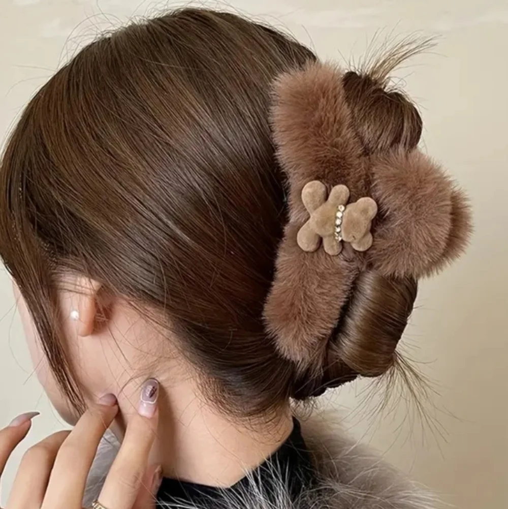 Plush hair claw clip hair accessories